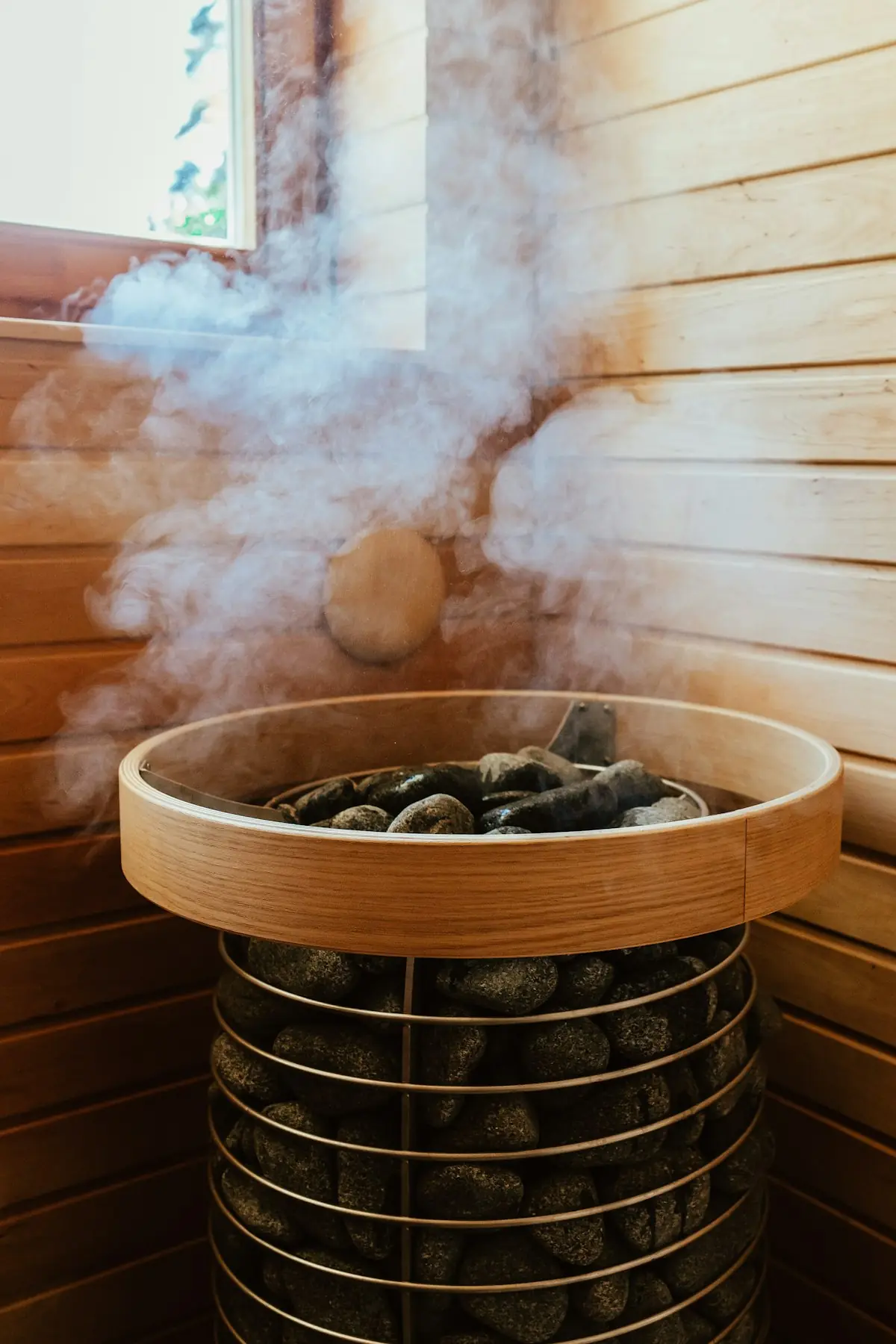Sauna taşlarından yükselen buhar